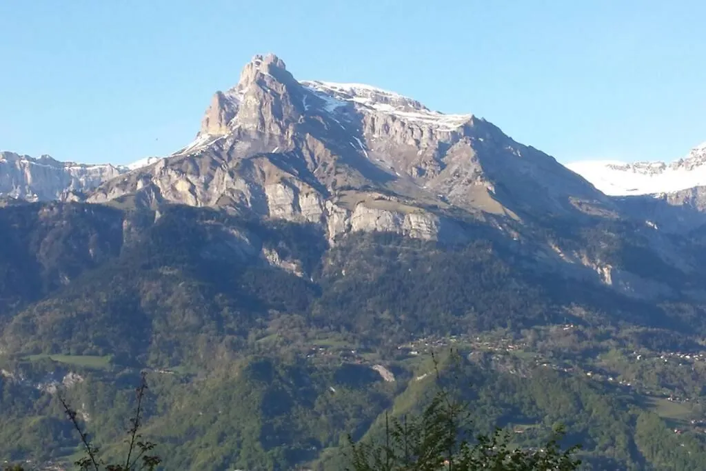 Apartment Appart En Rez De Jardin Clos Face Au Mont Blanc Combloux